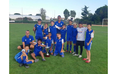 LES U12 REMPORTENT LE TOURNOI DES CERISES